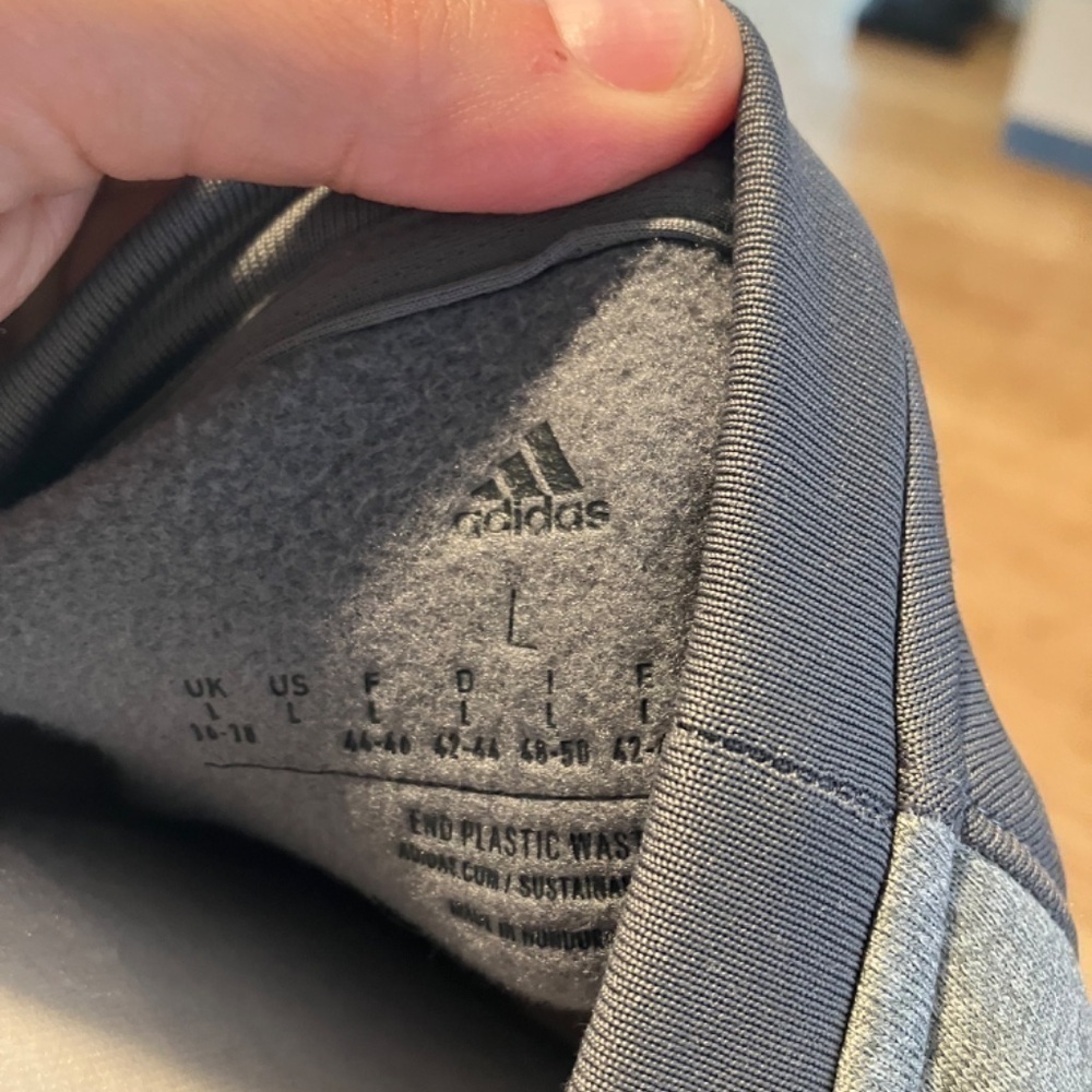 NWOT Pitttsburgh Penguins two tone gray Adidas sweatshirt size large - Picture 4 of 4